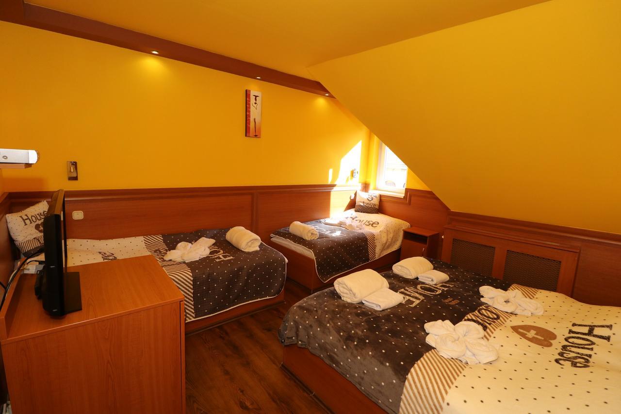 Szekelykert Panzio Bed and Breakfast Miskolc Exteriör bild