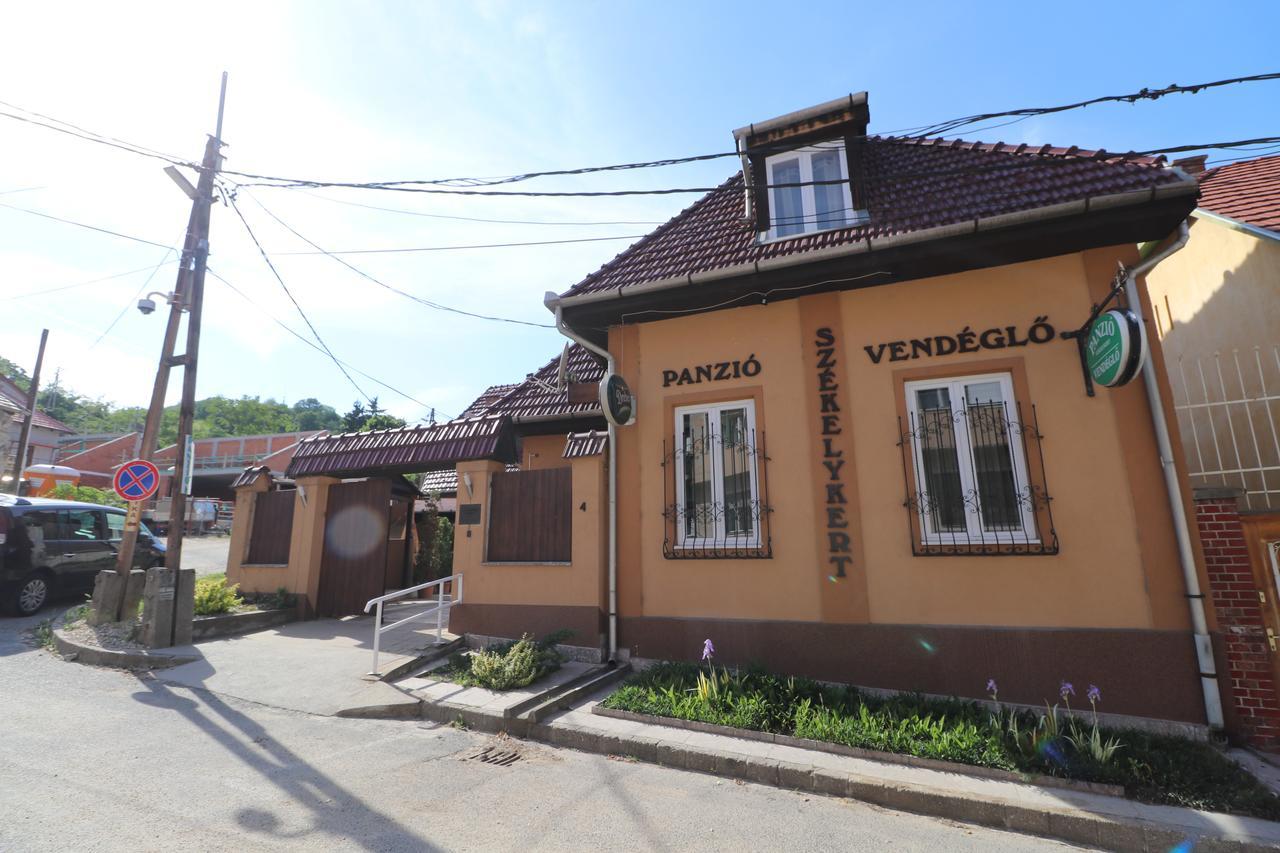 Szekelykert Panzio Bed and Breakfast Miskolc Exteriör bild