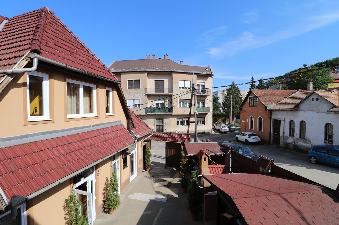 Szekelykert Panzio Bed and Breakfast Miskolc Exteriör bild